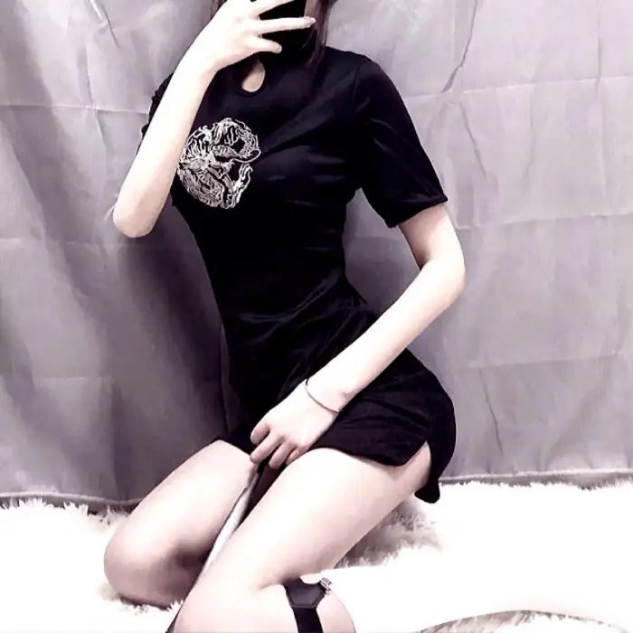 夜里三个错愕的人